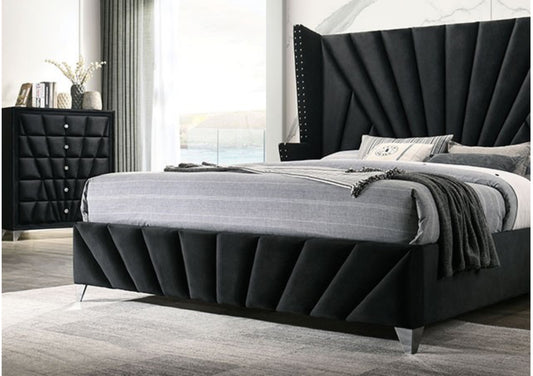 Black Velvet E. King Bed with Mirrored Dresser and Chest